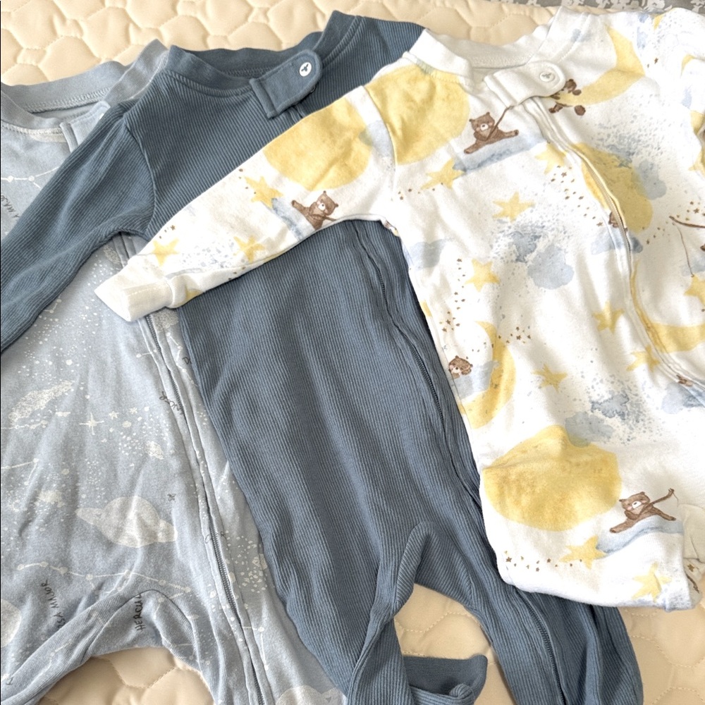 Burt’s bees baby Sleepers 3-6 months
